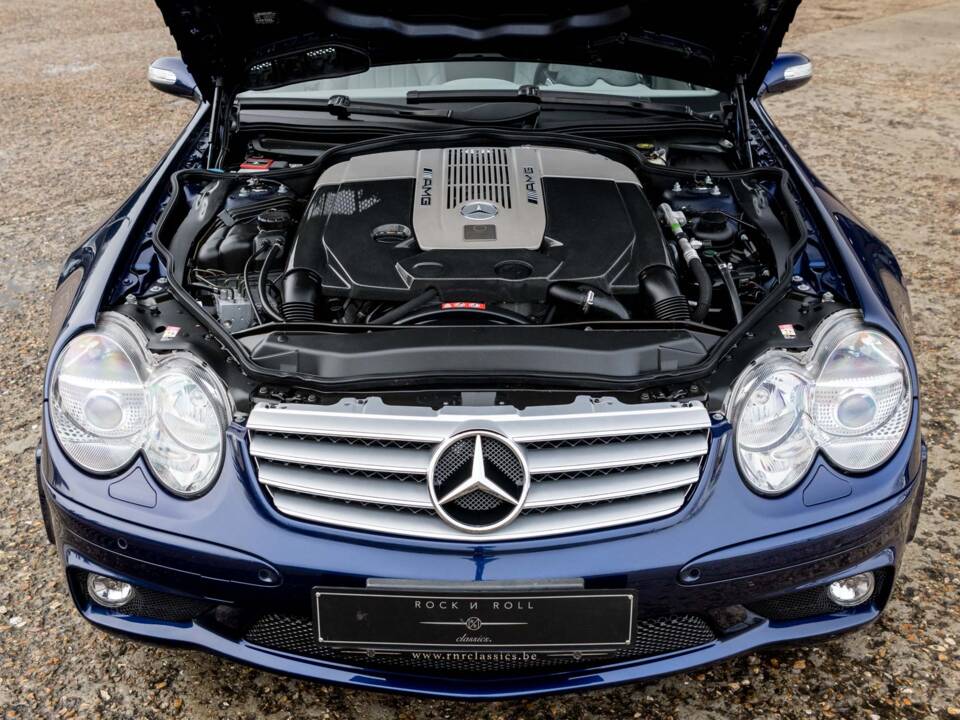 Image 37/42 of Mercedes-Benz SL 65 AMG (2006)