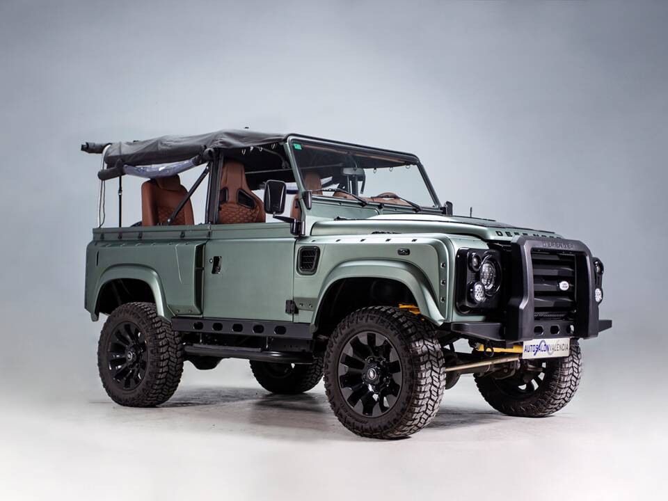Image 6/44 of Land Rover Defender 90 (2011)