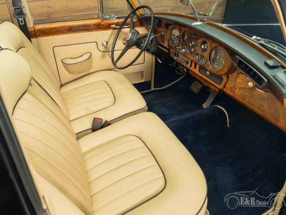 Image 11/19 of Rolls-Royce Silver Cloud III (1965)