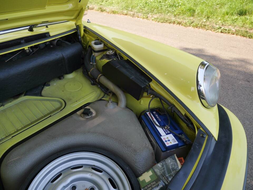 Afbeelding 31/37 van Porsche 911 2.7 S (1974)