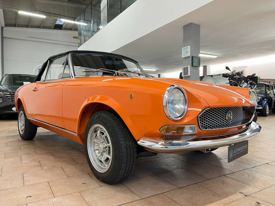 Image 6/28 of FIAT 124 Spider BS (1972)