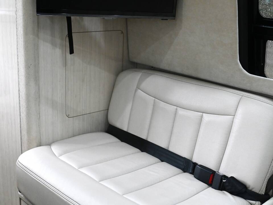 Immagine 19/34 di Mercedes-Benz Sprinter 515 CDI (2014)