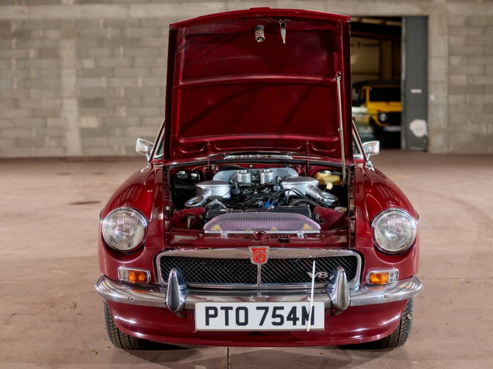 Immagine 27/29 di MG MGB GT V8 (1974)