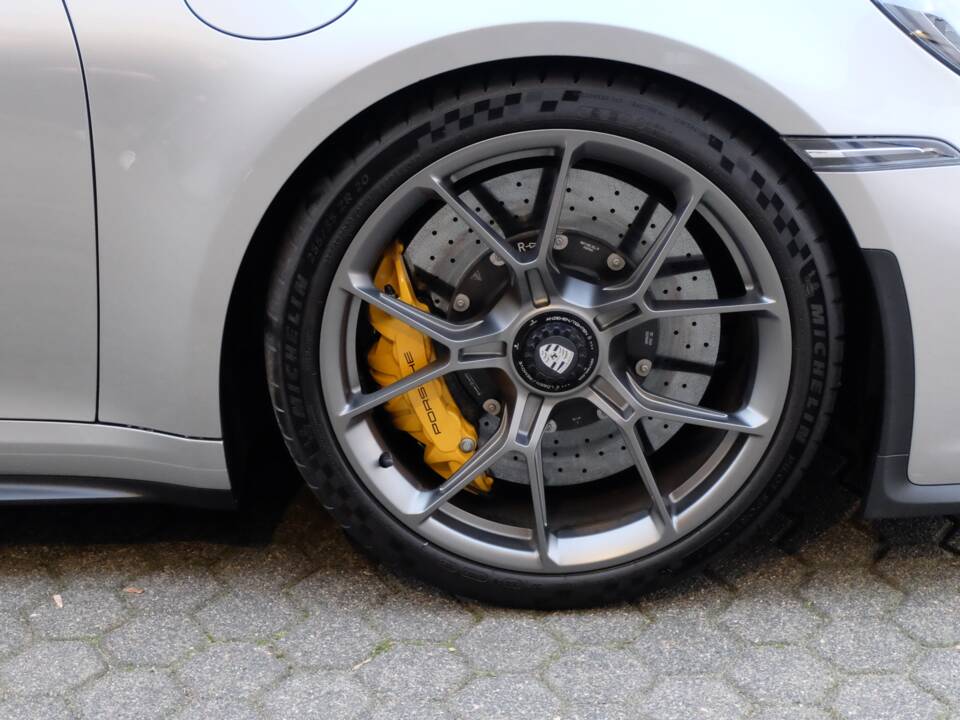 Bild 49/55 von Porsche 911 GT3 Touring (2023)