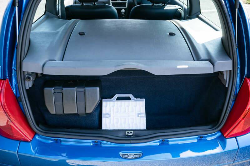 Imagen 7/34 de Renault Clio II V6 (2002)