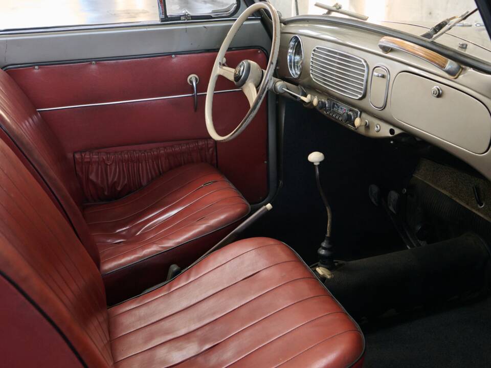 Bild 39/50 von Volkswagen Käfer 1200 Cabriolet (1957)