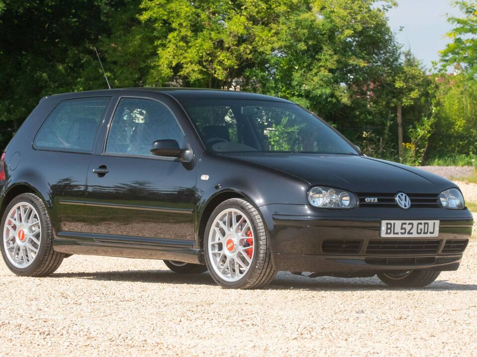 Bild 1/43 von Volkswagen Golf IV 1.8T GTI (2002)