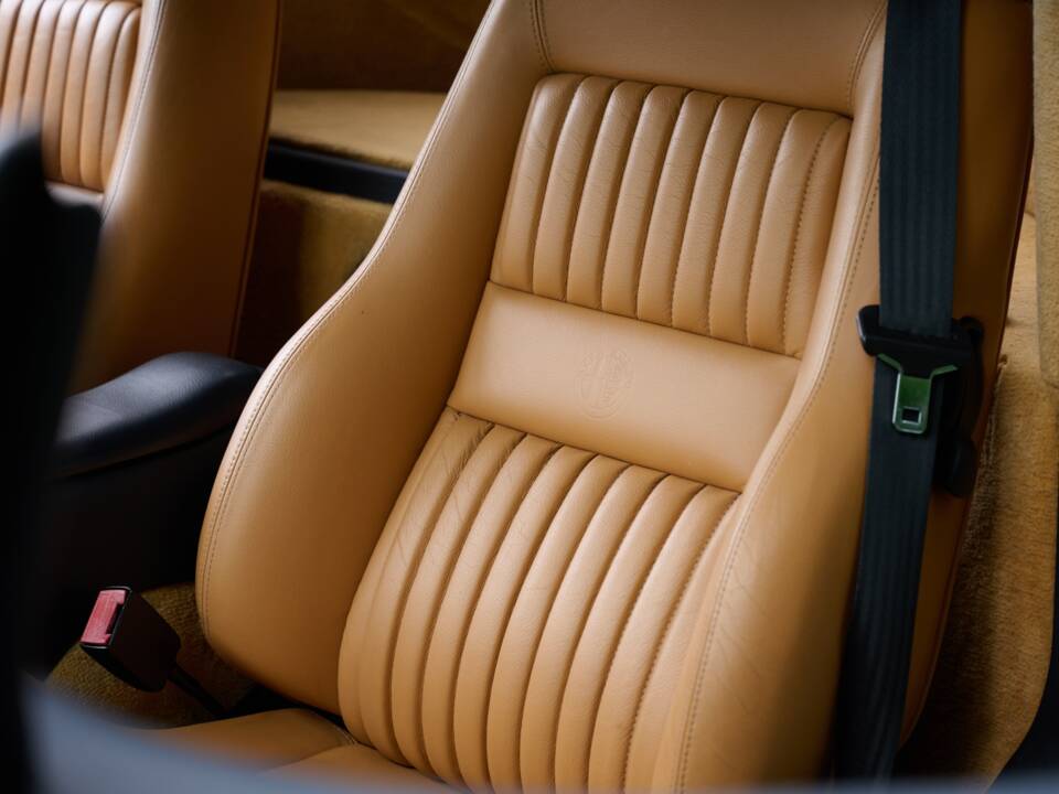Image 16/50 of Alfa Romeo Spider 2.0 Twin Spark 16V (2001)