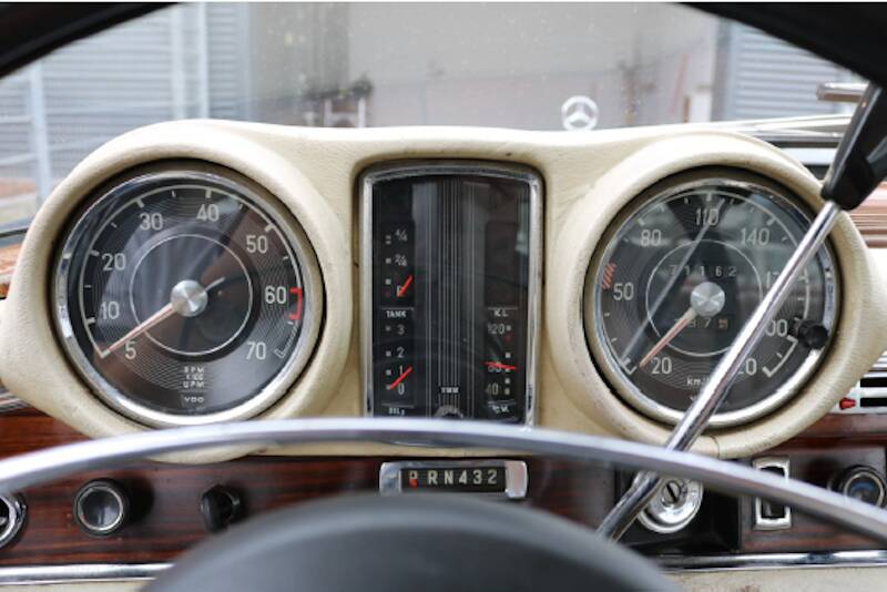 Image 5/12 of Mercedes-Benz 250 SE (1967)