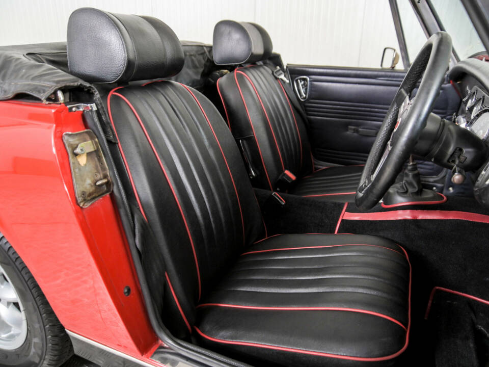 Image 25/50 of MG Midget GAN5 (1973)