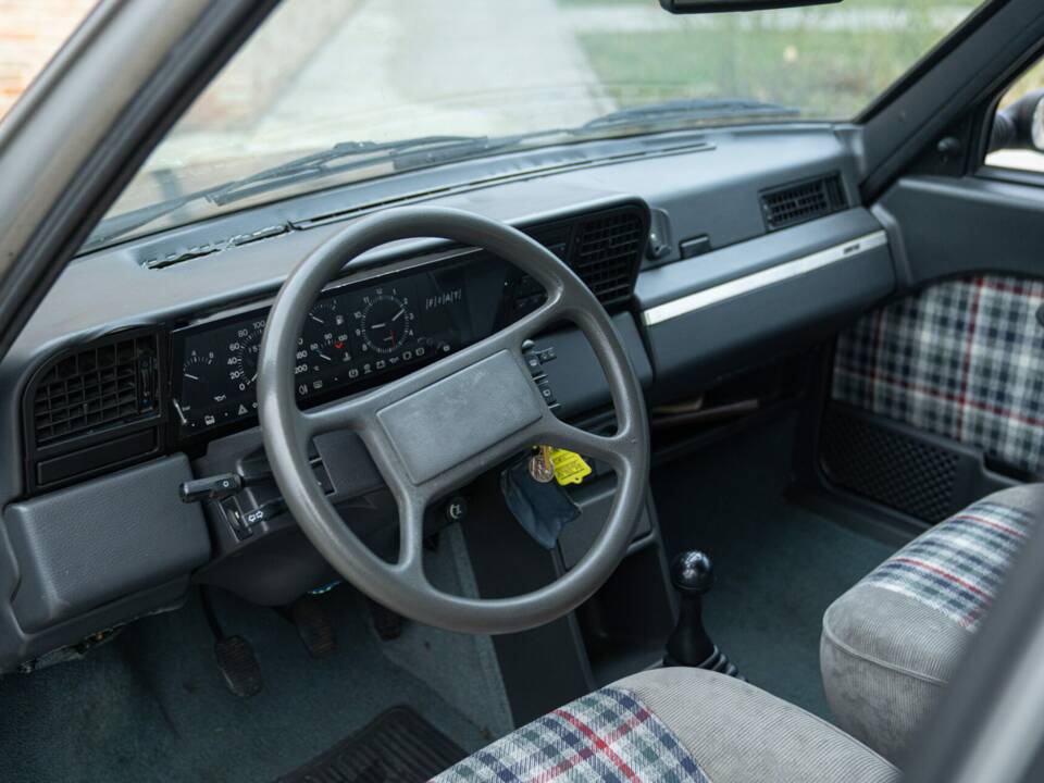 Bild 30/50 von FIAT Regata 100 DS "Riviera" (1987)