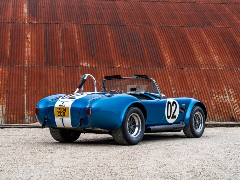 Image 9/33 of AC Cobra 427 (1965)