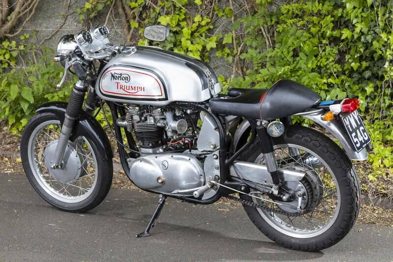 Image 15/33 of Norton Dominator Slimline TT (1969)