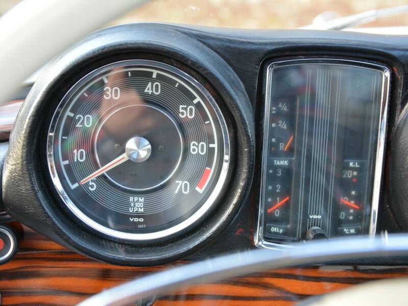 Bild 28/50 von Mercedes-Benz 280 SE 3,5 (1971)