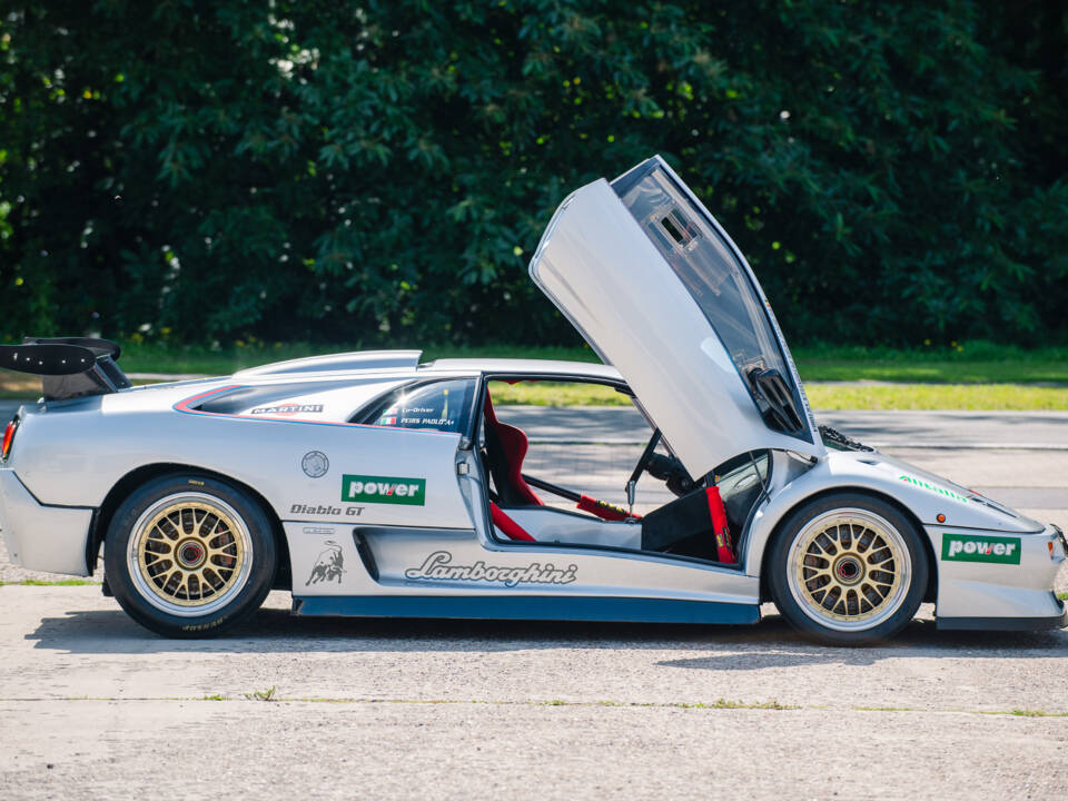 Imagen 18/63 de Lamborghini Diablo SV-R (1996)