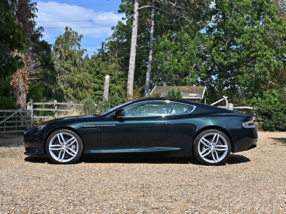 Bild 2/49 von Aston Martin DB 9 (2013)