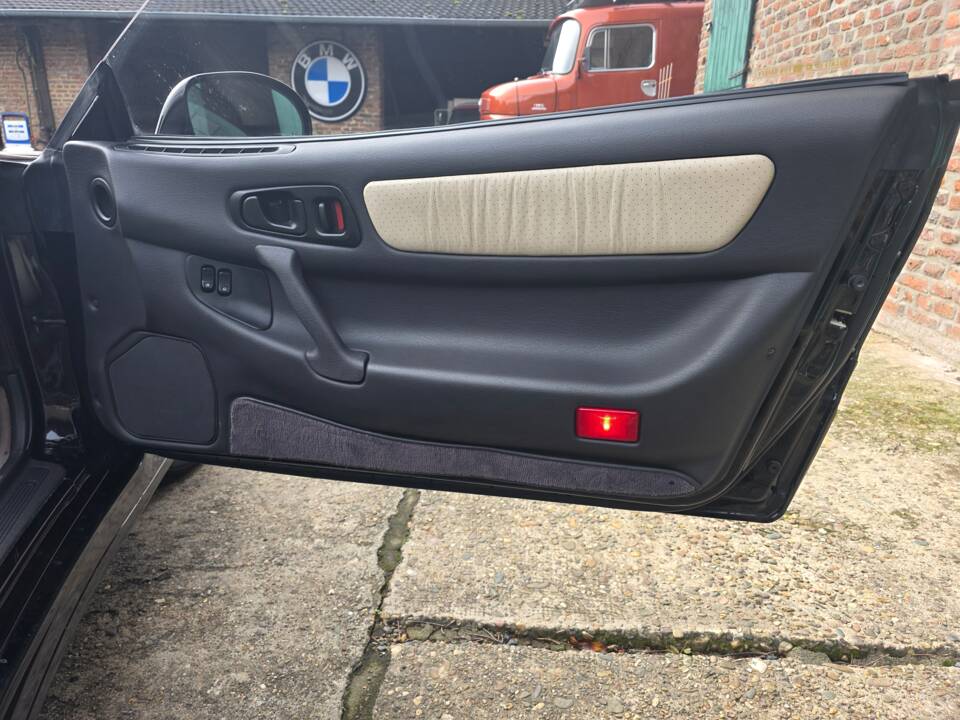 Image 29/30 of Mitsubishi 3000 GT (1992)