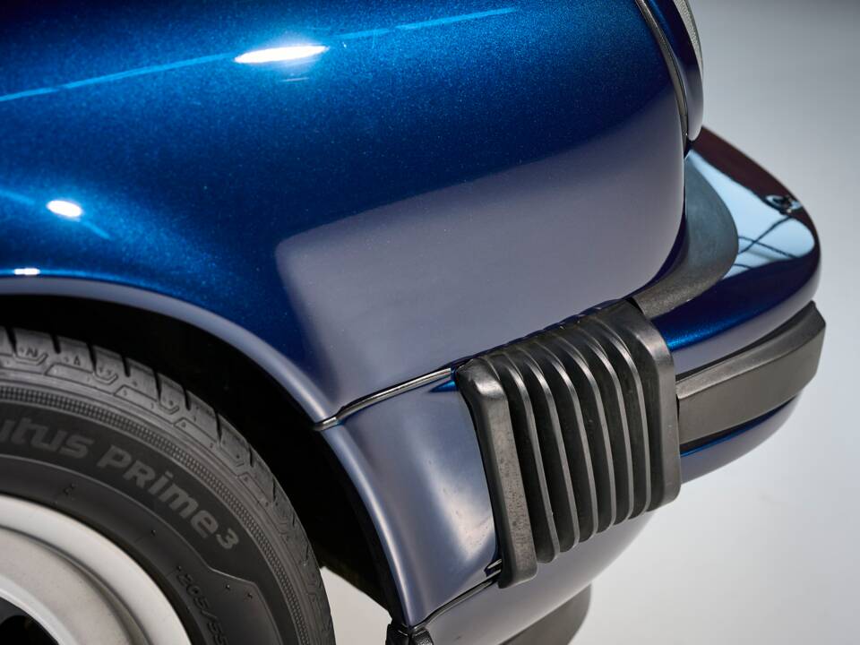 Bild 22/34 von Porsche 911 Carrera 3.2 (1985)