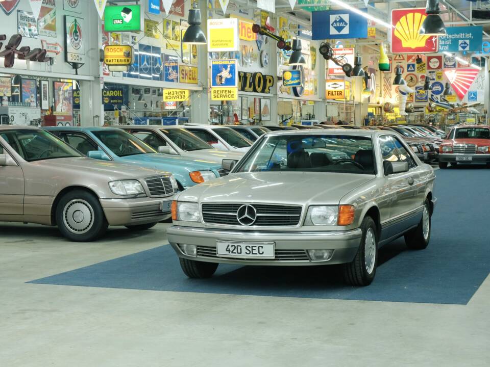 Image 8/50 of Mercedes-Benz 420 SEC (1989)