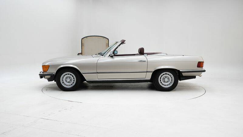 Image 8/15 de Mercedes-Benz 380 SL (1985)