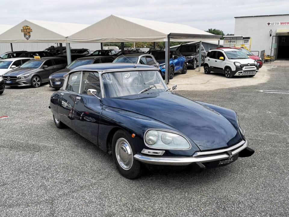 Immagine 1/35 di Citroën DS 20 (1973)