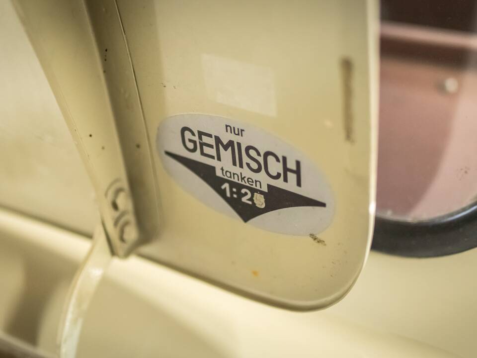 Bild 13/14 von Glas Goggomobil T 400 (1958)