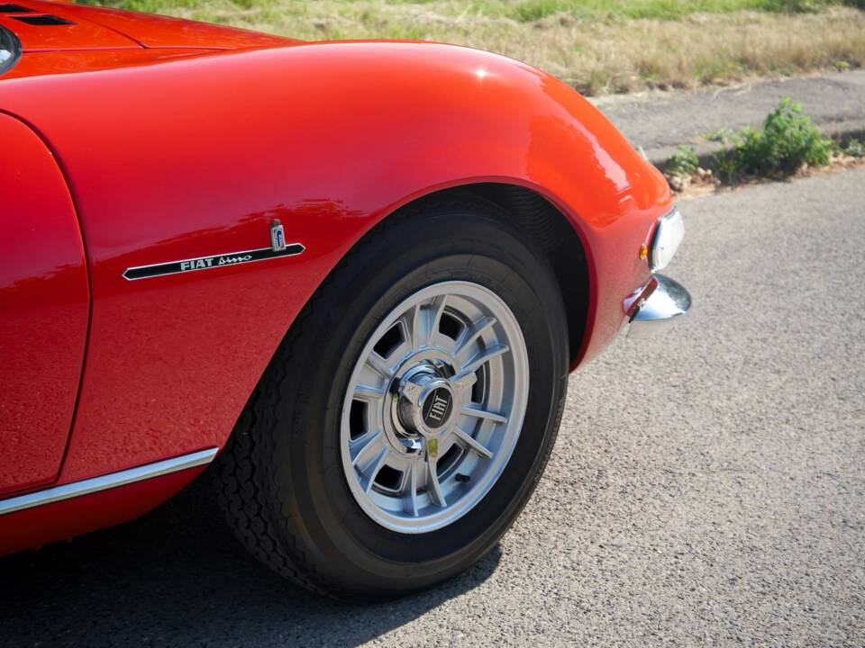 Image 9/50 of FIAT Dino Spider (1900)