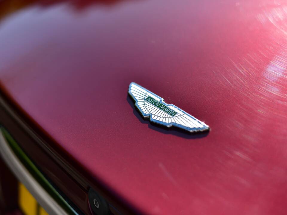 Obraz 29/50 pojazdu Aston Martin DB 7 (1997)