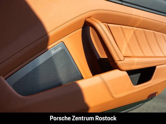 Bild 25/38 von Porsche 911 Turbo S (1900)