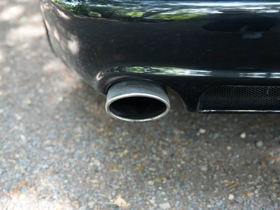 Image 45/50 of Jaguar XKR (1998)