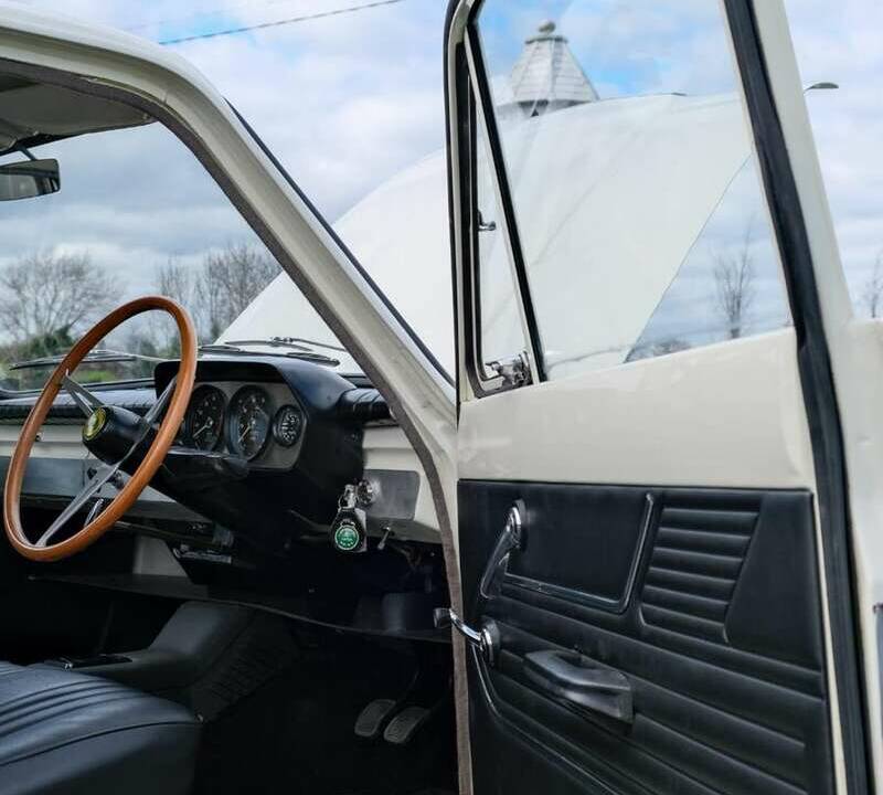 Image 50/50 de Ford Lotus Cortina (1963)