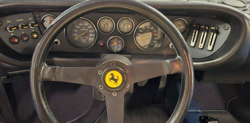 Image 15/45 of Ferrari Dino 208 GT4 (1976)