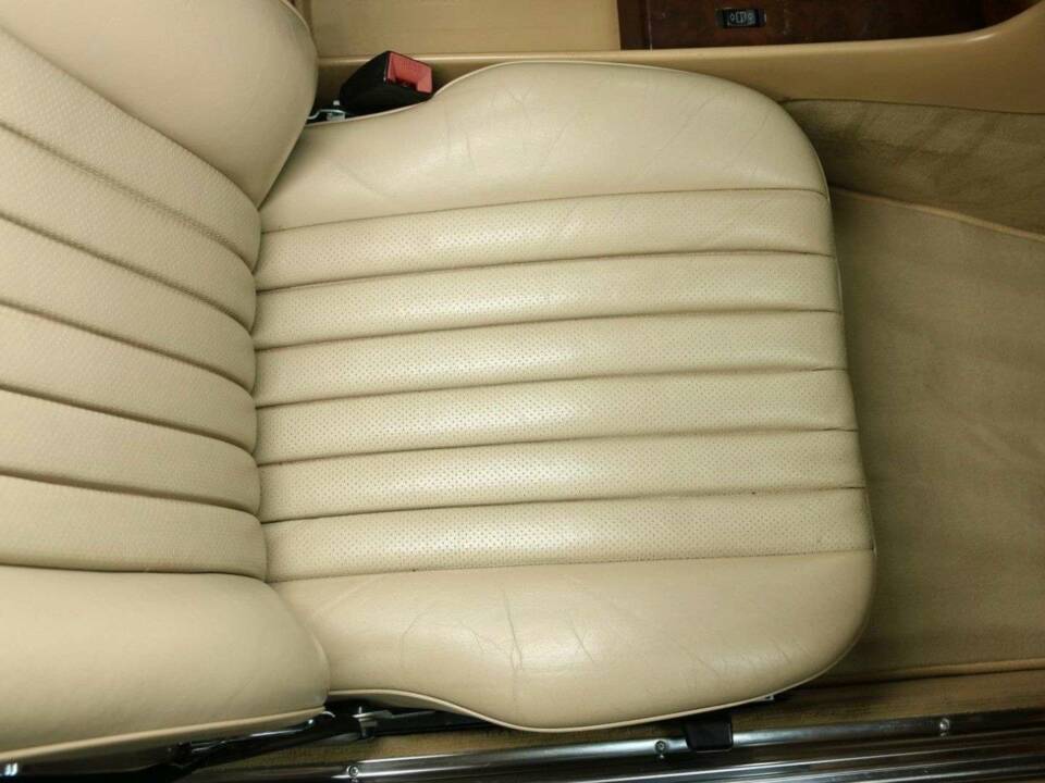 Bild 21/30 von Mercedes-Benz 560 SL (1989)