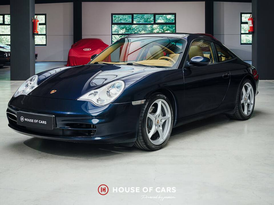 Imagen 2/24 de Porsche 911 Carrera (2003)