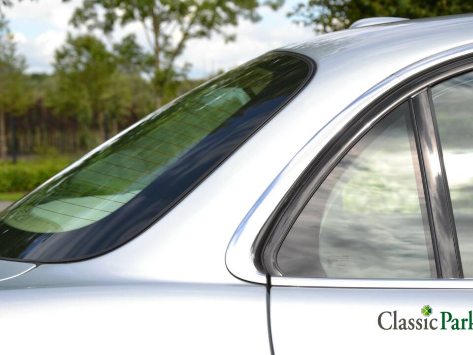 Immagine 42/46 di Jaguar XJ 8 3.5 (2007)