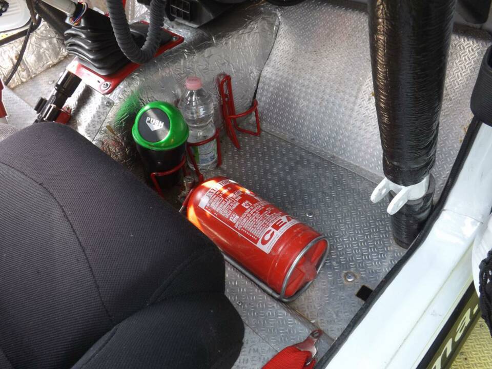 Image 33/50 of Suzuki SJ Samurai (1989)