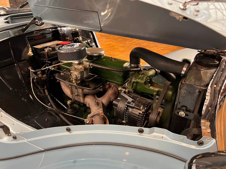 Image 35/39 de Citroën Traction Avant 11 BL Légère (1939)