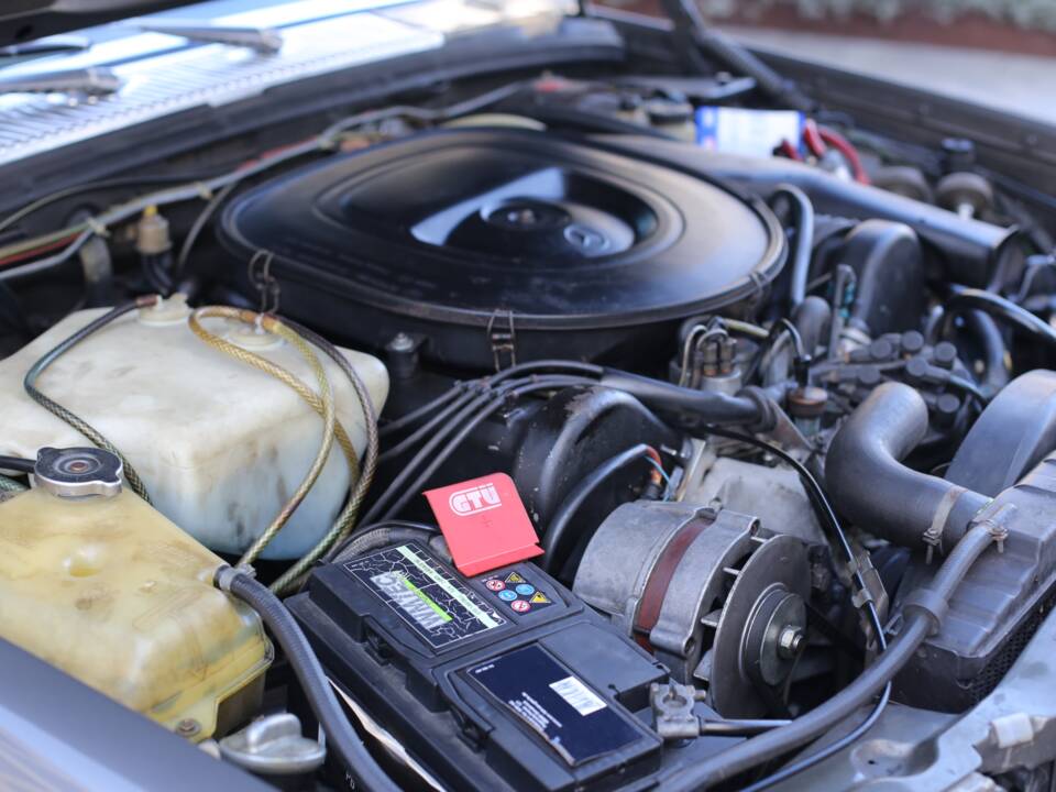 Afbeelding 26/46 van Mercedes-Benz 450 SEL 6,9 (1977)