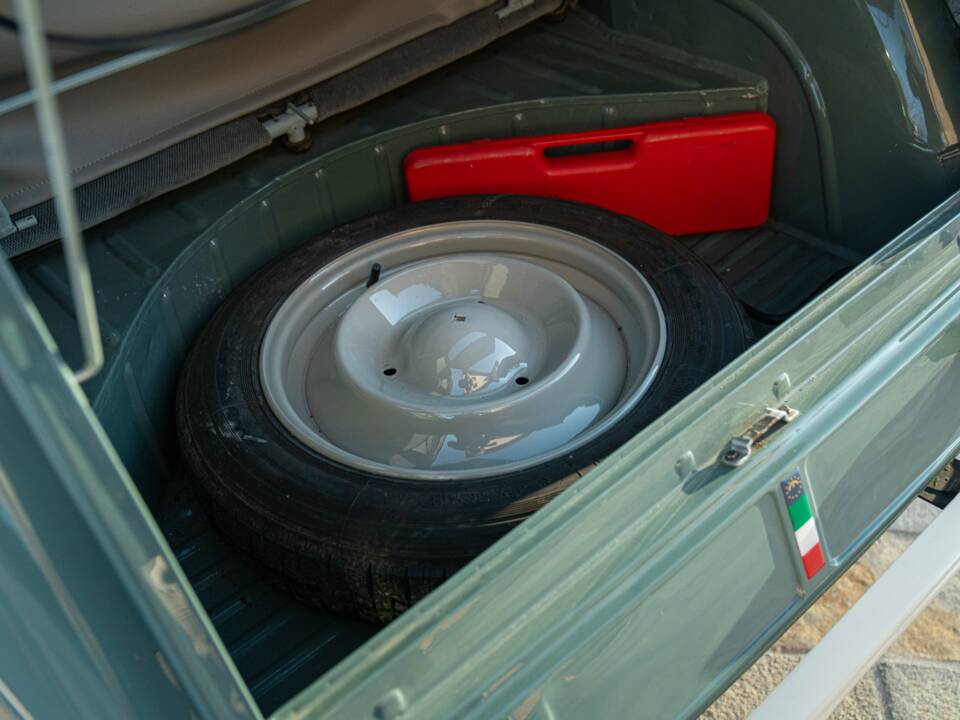 Image 40/41 of Citroën 2 CV (1963)