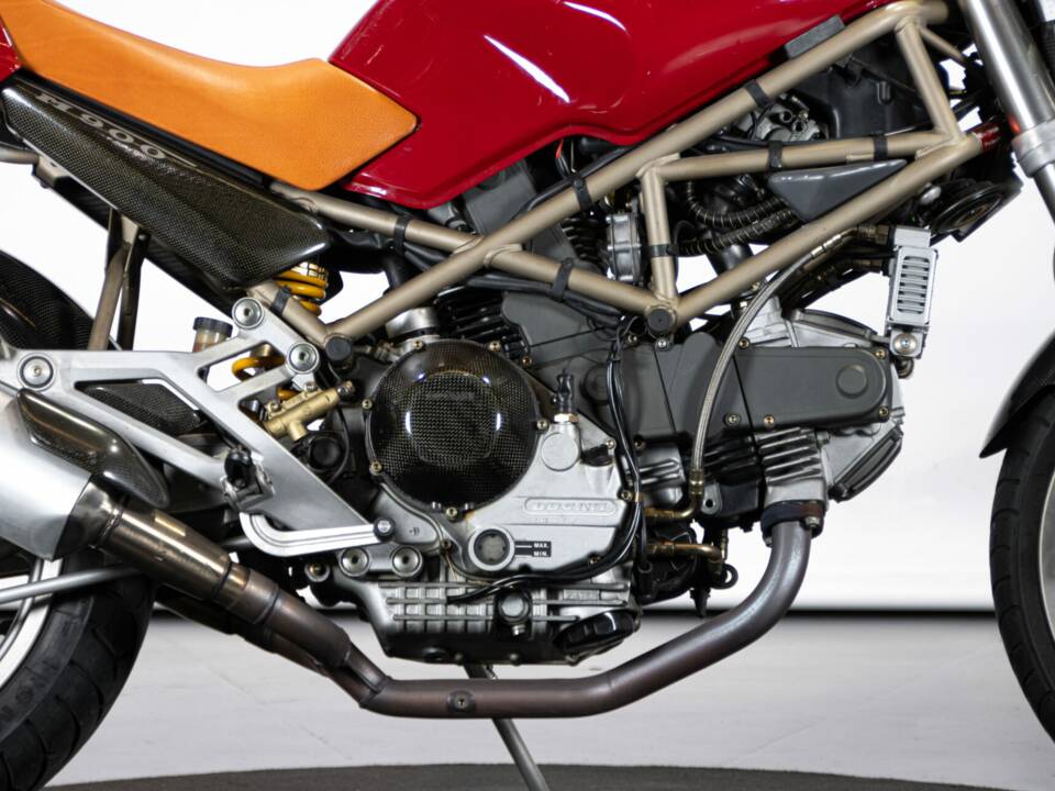 Imagen 36/50 de Ducati Monster 900 (1996)