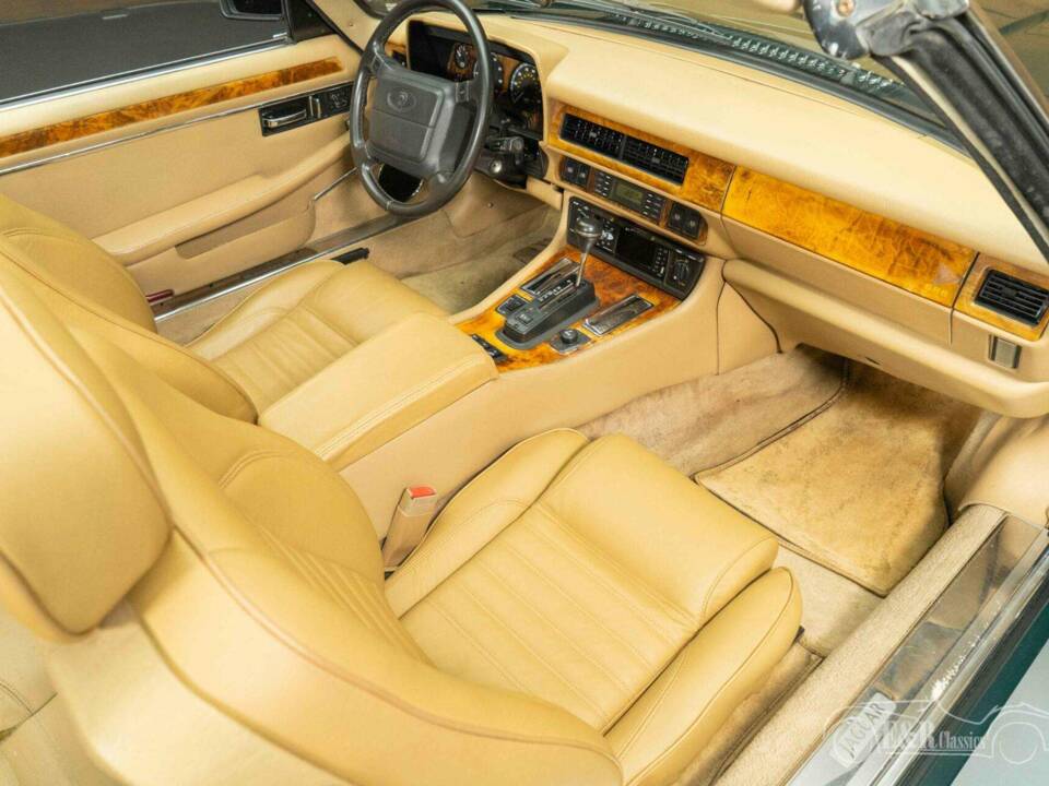 Imagen 8/19 de Jaguar XJS 4.0 (1994)