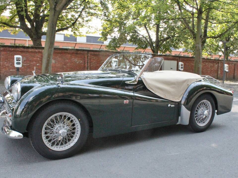 Image 3/23 de Triumph TR 3A (1957)