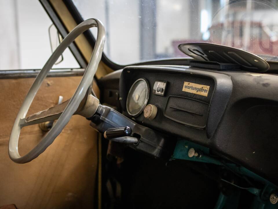 Immagine 8/14 di Trabant 500 (1962)