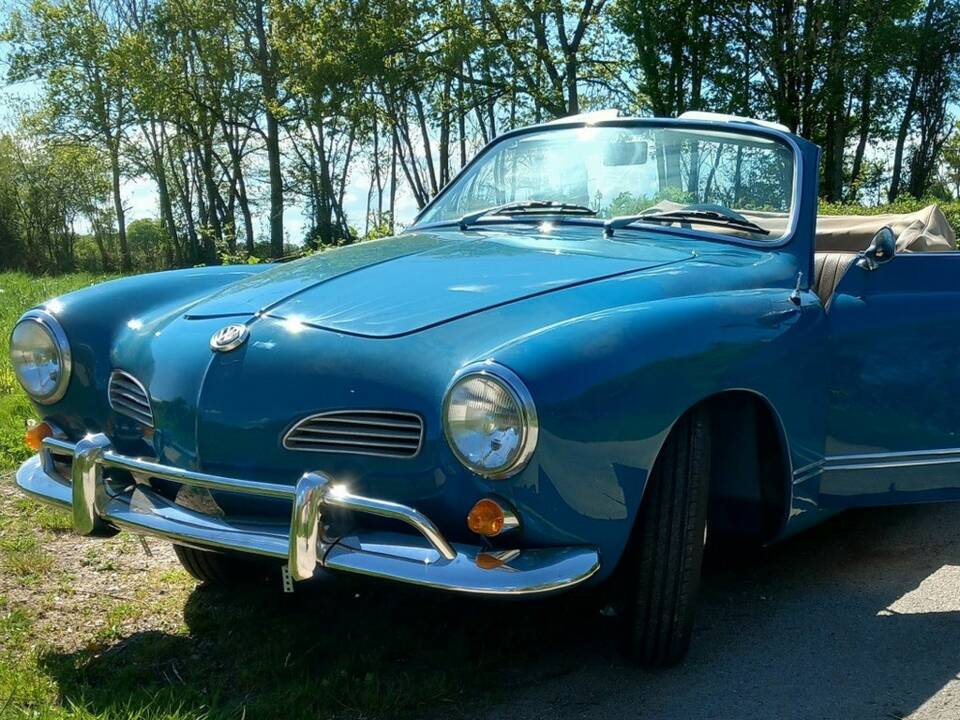 Image 3/8 of Volkswagen Karmann Ghia 1600 (1966)
