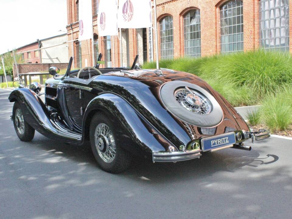 Image 23/25 of Mercedes-Benz 290 (1934)