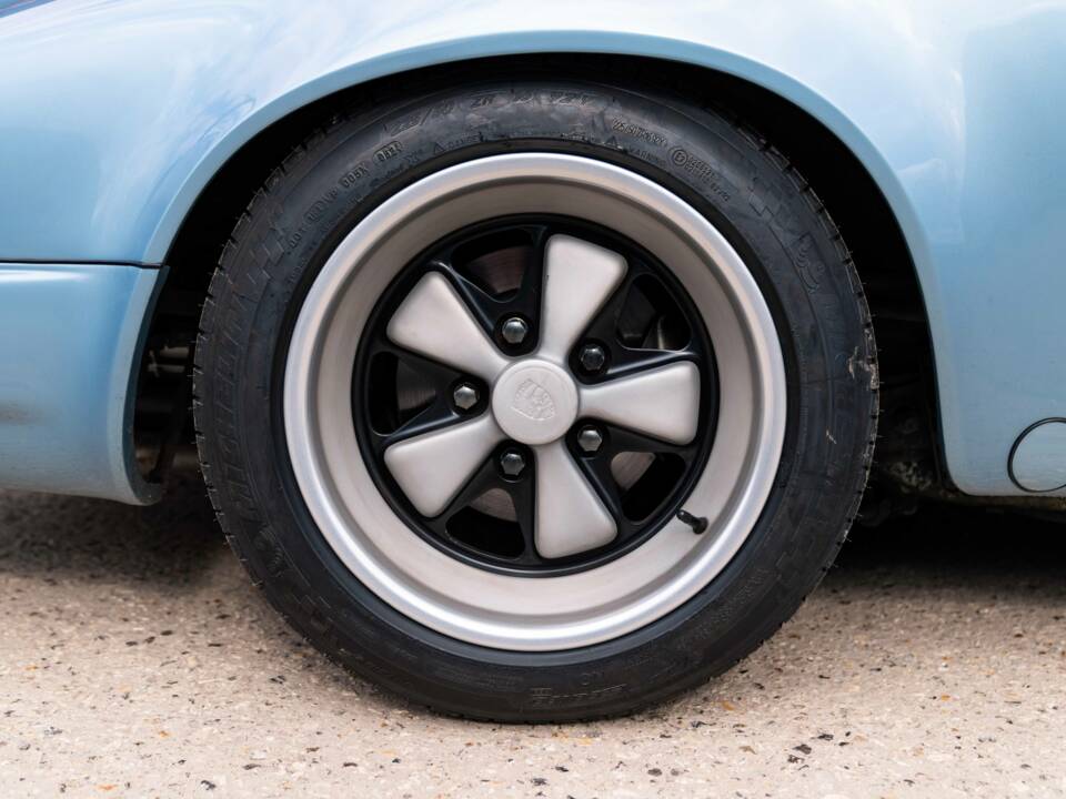 Image 17/50 of Porsche 911 SC 3.0 (1980)