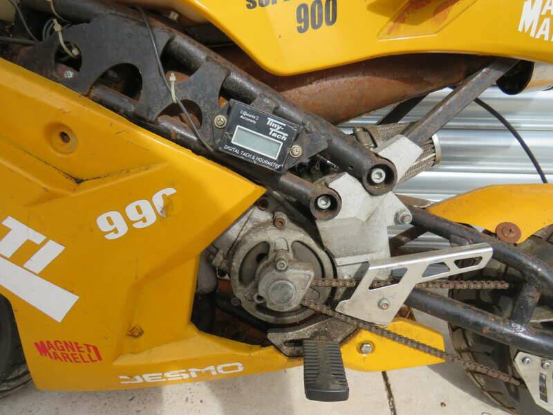 Image 4/15 of Ducati Mini Bike Racing (1990)