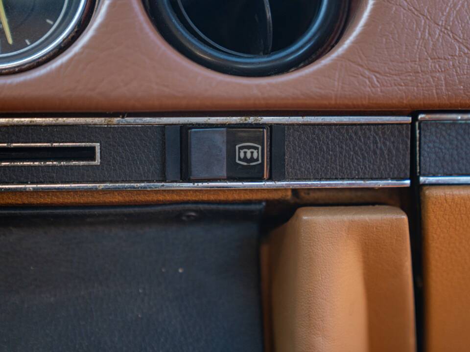 Bild 34/50 von Mercedes-Benz 450 SLC (1972)