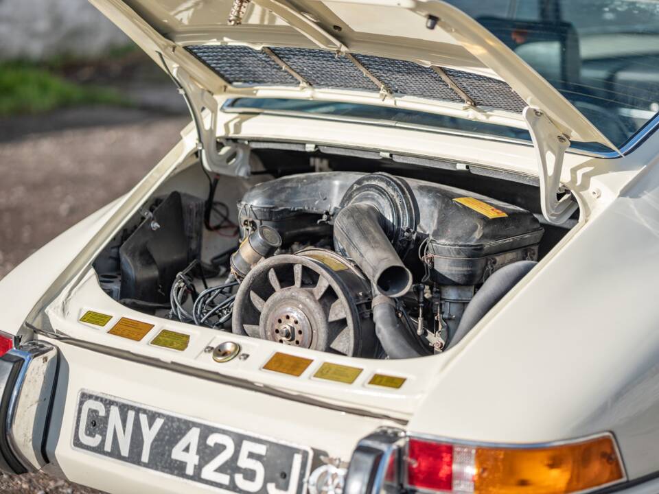Image 24/25 of Porsche 911 2.2 T (1971)