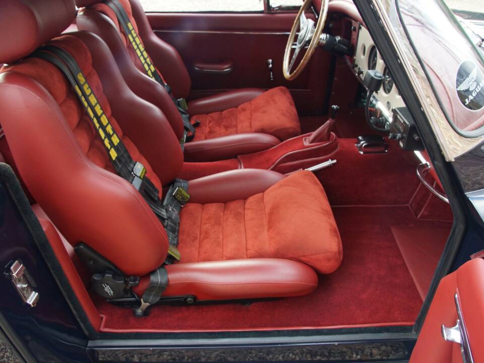 Image 24/50 of Jaguar XK 150 3.4 S FHC (1959)